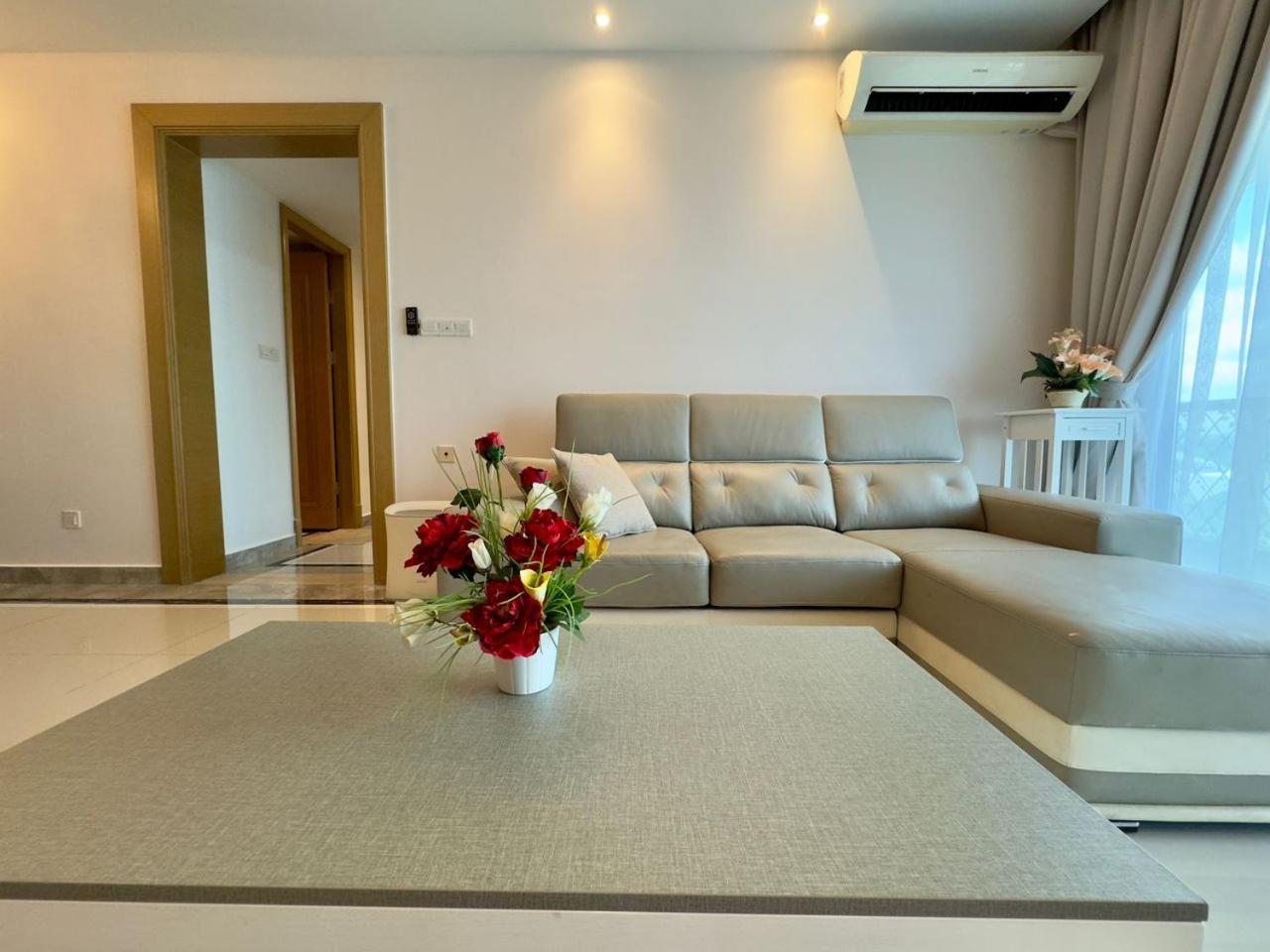 Jb City Ciq-R&F Shopping Mall Apartment Johor Bahru Zewnętrze zdjęcie